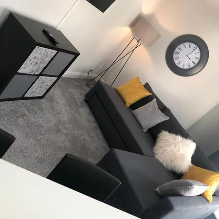 דירה Castle-view Apartments, Flat Two סקארבורו