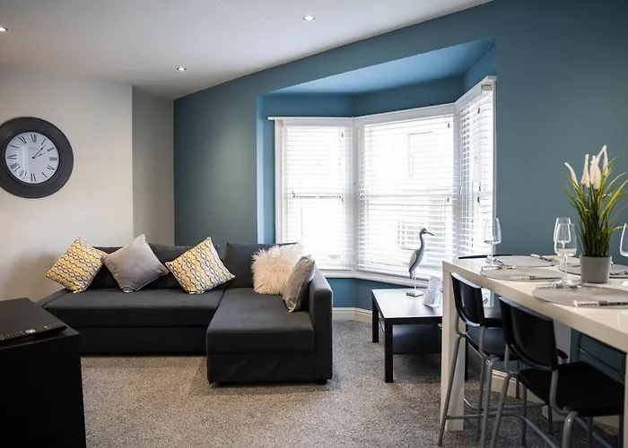 Castle-view Apartments, Flat Two Apartment *