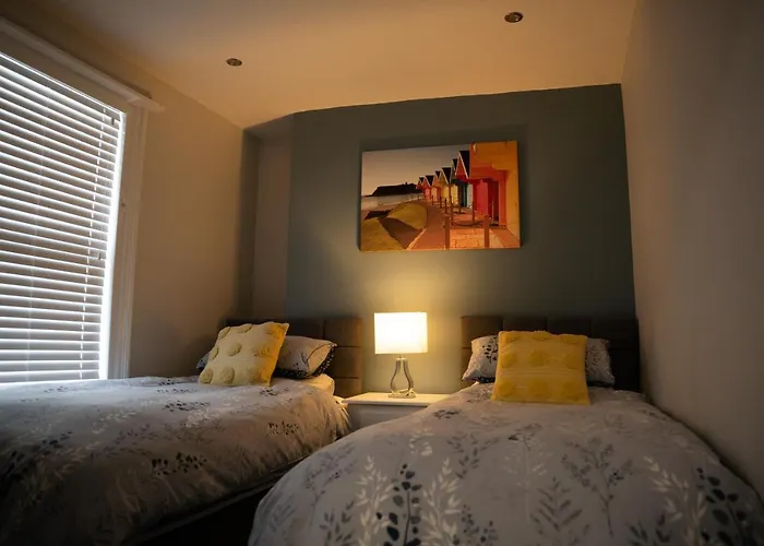 Castle-view Apartments, Flat Two Apartment